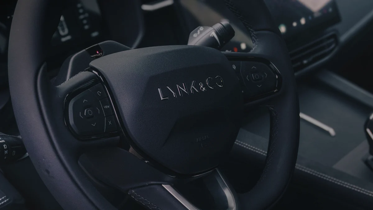 Lynk&Co 01